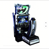 Machine de jeu de course automobile Initial D, version anglaise, arcade de course, fabriquée au Colorado, résistante aux intempéries, alimentation 110/220V, garantie de 3 ans