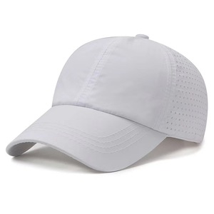Casquette souple et respirante conçue pour le confort et le style, adaptée aux activités de plein air de tous les jours et aux occasions décontractées - Product Image 5