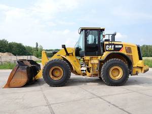 Chargeur sur pneus Caterpillar 950M Excellent état Low Hours CE - Product Image 6