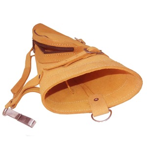 Carcaj de Arquería de Caza de Alta Calidad con Diseño Personalizado de Logotipo SKI INTERNATIONAL, Puntas de Acero, Eje de Cuero PU, Accesorio para Flechas - Product Image 2