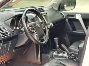 Toyota Land Cruiser Prado 2016 Usata, 2.7L, Cambio Automatico <span class=keywords><strong>a</strong></span> 6 Marce, 4WD, Guida <span class=keywords><strong>a</strong></span> Sinistra, SUV Fuoristrada <span class=keywords><strong>a</strong></span> Benzina in Vendita - Product Image 4