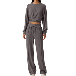 Pull personnalisé très vendu ensemble survêtement vieilli avec col ras du cou et pantalon de survêtement ensemble survêtement évasé pour femmes - Product Image 1