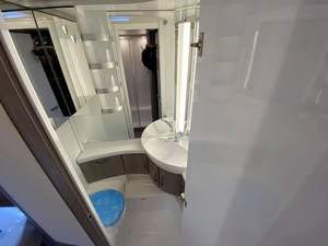 รถพ่วงคาราวานรถมือสองสำหรับการเดินทางจาก Melbourne ซื้อรถบ้านเคลื่อนที่ได้ใช้งานง่าย - Product Image 2