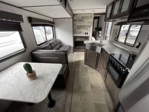 Caravana de Camping Cole_man Lan_tern 263BH Usada del 2021 - Product Image 5