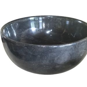 Lavabo Redondo de Porcelana de Alta Calidad, Ecológico, para un Diseño de Baño Moderno y Elegante, Hecho a Mano en Indonesia - Product Image 3