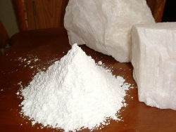 Morceaux de carbonate de calcium calcaire avec une grande pureté et une grande blancheur pour l'usine indienne GCC - Product Image 6