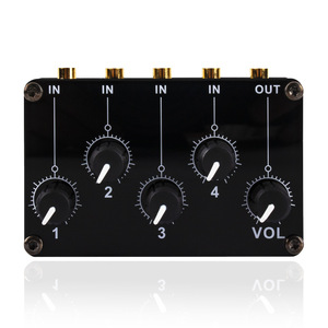 Mini mélangeur 4 canaux mélangeur de ligne stéréo pour l'enregistrement en <span class=keywords><strong>Studio</strong></span> en direct Console de mixage audio analogique passive Portable - Product Image 4