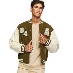 Chaqueta de bombardero de satén de seda de color personalizado para hombre, chaquetas universitarias al por mayor con relleno de algodón hechas en Pakistán para el invierno - Product Image 2