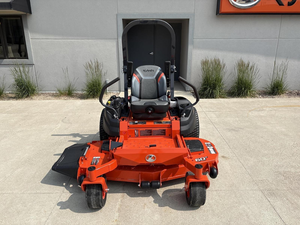 รถตัดหญ้า Kubota Z422 ขนาด 60 นิ้ว แบบ Zero Turn สำหรับเด็กอายุ 1 เดือน - Product Image 3