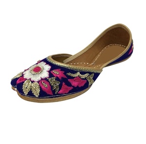 Punjabi jutti khussa para mujer, Pakistán en elegante hecho material especial, último diseño, 2024-25 - Product Image 6