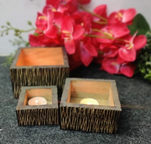 เชิงเทียนเทียนทีไลท์ไส้ขี้ผึ้งทำจากไม้ธรรมชาติทำด้วยมือปรับแต่งได้เสาเล็กๆโลหะวินเทจ - Product Image 5