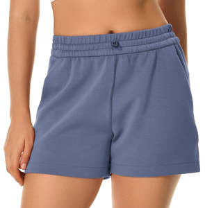 Vente en gros Short de survêtement athlétique taille haute ultra doux pour femmes Pantalon d'été décontracté avec poches - Product Image 2