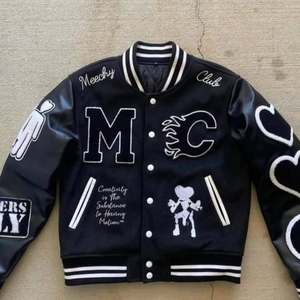 Chaqueta de béisbol personalizada Lana Mangas de cuero Parche Bordado Vintage Letterman Coat - Product Image 1