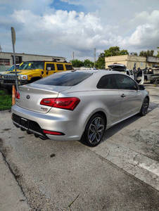 Mejor Auto Usado 2014 K-i-a For-te Ko-up SX LHD - Product Image 5