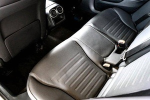 Mercedes-Benz Clase C C 300 2024 asequible - Product Image 6