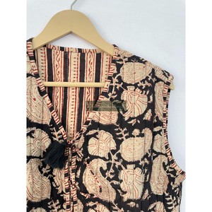 Indien 100% coton fait à la main réversible unisexe gilet manteau matelassé sans manches écologique respirant motif floral fête porter - Product Image 2