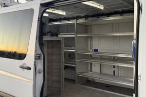 Vehículo Usado a Precio Accesible - Volante a la Izquierda |   Volante a la derecha |   Mercedes-Benz Sprinter 2500 de 2013 - Product Image 4