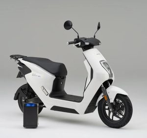 100 % REMISE Nouveau Scooter Moto Électrique Em1E 1 Vitesse 2026 Disponible à la Vente - Product Image 1