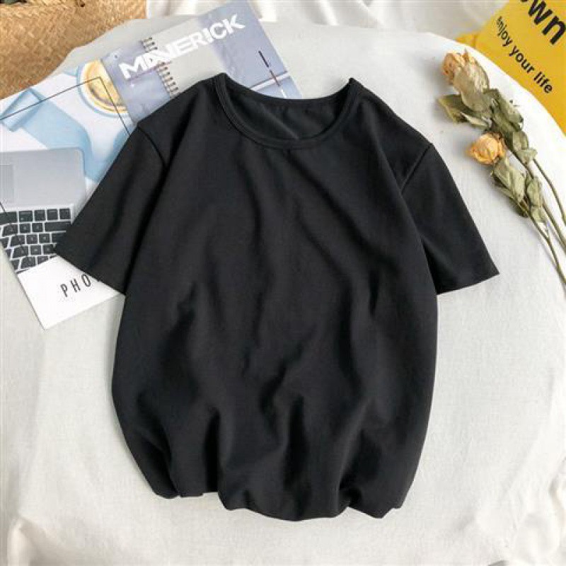 black round short