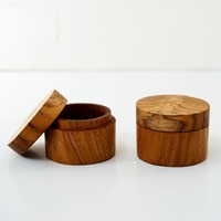 Petits bocaux avec couvercles en bois forme de cylindre rond bocal en bois pour la cuisine et les épices