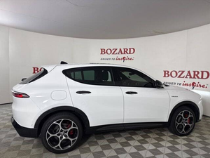 2024 A.L.F.A. Romeo Tonale Hybrid Veloce Wagon Boîte de vitesses automatique - Product Image 3