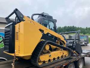 Compre una Minicargadora CAT 299D3 XE para Gestión de Terrenos con Desbrozadora CAT HM418 a Precio Económico - Product Image 6