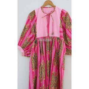Robe midi en coton à imprimé floral - Col profond, robe décontractée pour la journée, respirante, taille XS, conçue sur mesure pour les loisirs, offre ODM - Product Image 3