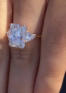 แหวนเพชรประดับแวววาวของ925เงินสเตอร์ลิงหรูหรา - Product Image 5