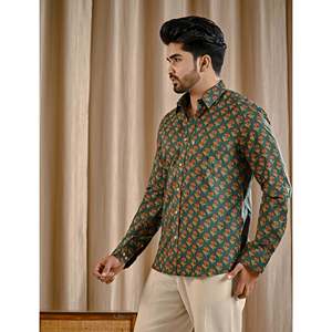 Chemise décontractée pour homme en coton vert imprimé à manches longues, tissu 100% popeline respirant et tissé avec motif à pois - Product Image 4