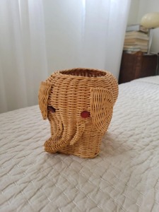 Panier en rotin en forme d'éléphant, paniers de rangement faits à la main, rotin naturel, moderne, multifonction, fabriqué au Vietnam - Product Image 3