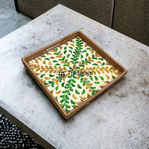 Bandeja Moderna de Ratán Tejida a Mano, Ecológica, Elegante, de Primera Calidad, Organizador de Mesa Móvil para el Hogar, Tradebyd - Product Image 3