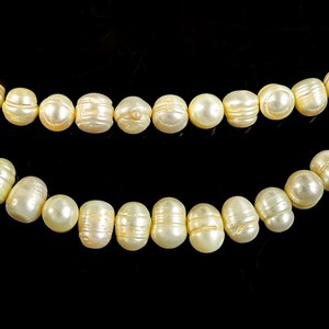 Perles de culture d'eau douce jaunes 10-12 mm, perles naturelles en forme de pomme de terre, perles en vrac pour la fabrication de bijoux, perles jaunes, brin de 15 pouces - Product Image 2