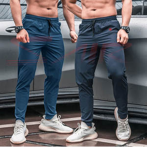 Pantalon de jogging slim de qualité supérieure avec pantalon de survêtement blanc personnalisé pour un jogging en polaire unisexe à la mode et confortable - Product Image 3