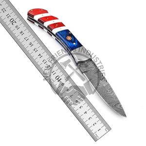 Couteau de poche pliant personnalisable poignée drapeau américain damas acier serrure arrière bois chameau os acier traversins ODM personnalisé - Product Image 1