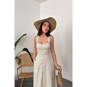 ชุดเดรสลายจุดสีเอครู - สีเอครู - Product Image 3