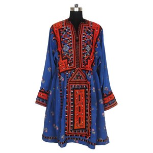 Vintage Kuchi Banjara bohème haut tunique brodé à la main robe en coton imprimé ethnique Banjara Balochi Collection baluchi robe - Product Image 3