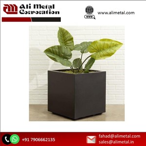 Pequeña caja de maceta de acero galvanizado, decoración de jardín de Metal con recubrimiento en polvo para flores y decoración del hogar al aire libre - Product Image 5