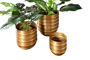 Diseño elegante Hecho a mano Mercado Tendencia Diseño Decoración Florero de metal Mayorista Exportador Florero de metal para la ocasión - Product Image 2