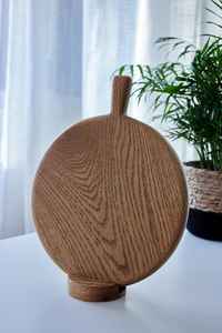 Planche à découper et plateau de service en bois - Durable, lavable au lave-vaisselle - Product Image 6