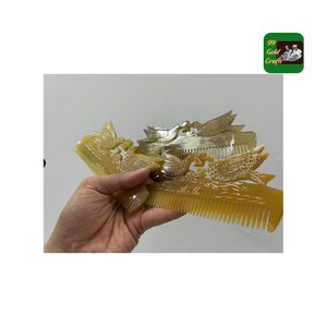 Peine de cuerno Cuerno de búfalo natural Hecho a mano Cabello suave Aseo Artesanía tradicional vietnamita Proveedor de exportación - Product Image 1