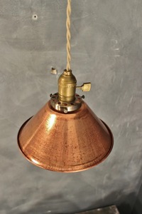 Lámpara colgante de cobre moderna de alta demanda, perfecta para casas o cafés contemporáneos y Diseño de Interiores disponible a buen precio - Product Image 2