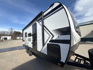 Nuevo Remolque de Camping para Autocaravanas Key_stone Cole_man Le_gacy 1905RB 2026 - Product Image 1