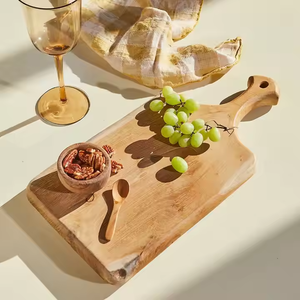 Meilleure qualité supérieure prix d'usine Logo personnalisé planche à découper en bois d'acacia épais bois biologique par Crescent Crafts - Product Image 2