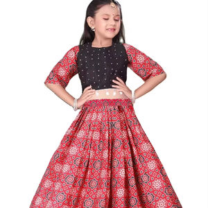 Últimos diseños indios tradicionales modernos Lehenga Choli Rajasthani Lehenga Girls en demanda Lehenga - Product Image 1