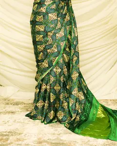 Ropa de boda india Pure Soft Georgette Silk Impresión digital Saree con trabajo hecho a mano y Zardozi Work Indian