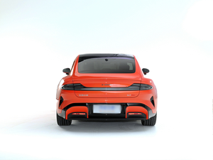 Vehículo Eléctrico Inteligente de Alta Gama con Conducción Inteligente, 800 km de Autonomía, Tracción en las Cuatro Ruedas, Sedán, 2025 - Product Image 4