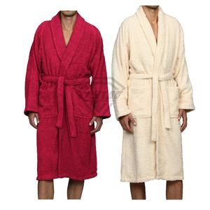 Personnalisé Broderie Femmes Vêtements De Nuit Robe De Chambre Surdimensionné Peignoir Haute Qualité 2025 Vente Chaude Corail Polaire Robe OEM Service - Product Image 1