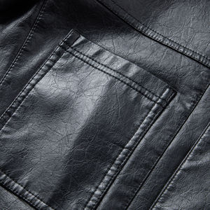 Veste universitaire vintage pour homme en cuir véritable de haute qualité avec col montant, design à capuche, ceinture longue noire teinte - Product Image 5