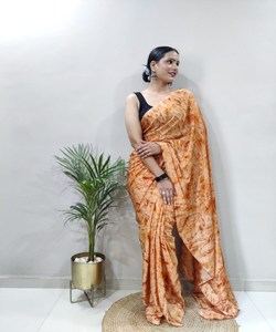 Sari Silk prêt à porter vêtements de mariage de fête indiens en prix de gros broderie traditionnelle travail banarasi khadi - Product Image 3