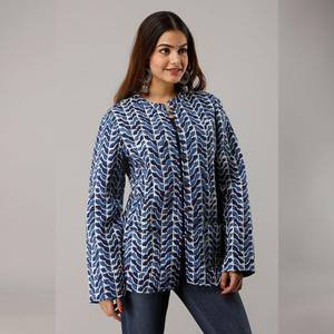 Veste matelassée en coton bleu pour dames réversible Animal léger Varsity Bomber court Blazer peau de mouton manteaux d'hiver - Product Image 3